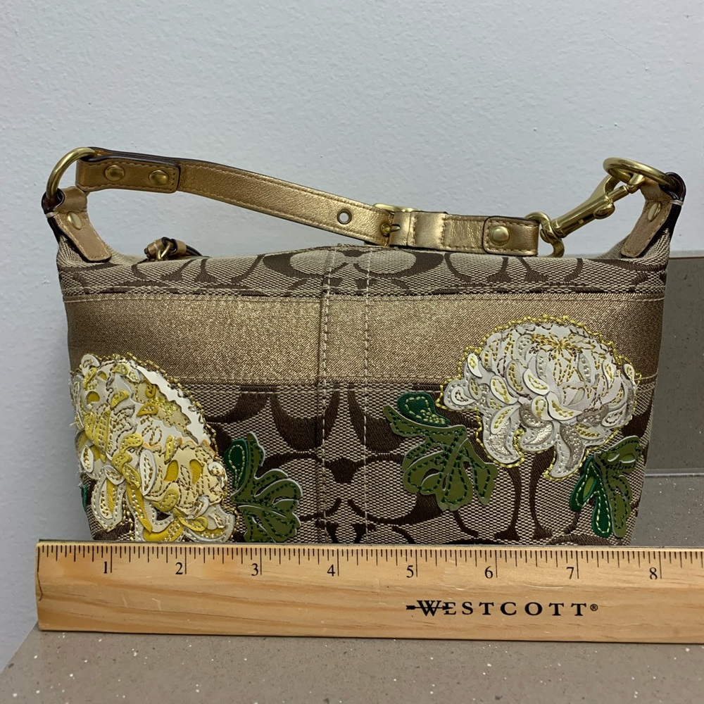 Coach Handbag - Picture 4 of 6